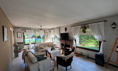 Venta Casa La Leonor B Cerrado Hurlingham CREDITO