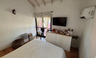 Venta Casa La Leonor B Cerrado Hurlingham CREDITO