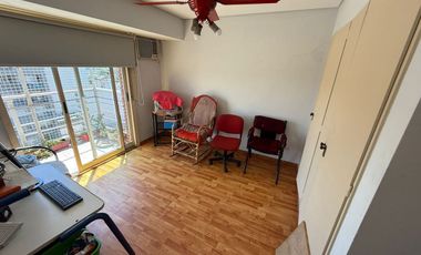 VENTA DEPARTAMENTO 6 AMBIENTES MORON CENTRO