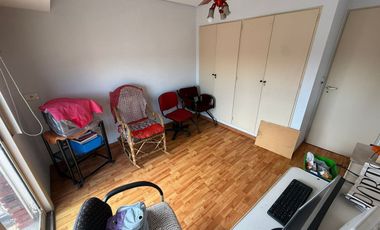 VENTA DEPARTAMENTO 6 AMBIENTES MORON CENTRO