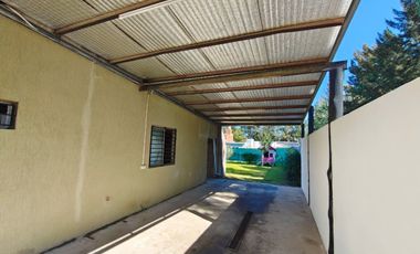 CASA EN VENTA PARQUE SICARDI 4 DORMITORIOS