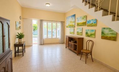 VENTA CASA 5 AMB PARQUE LURO + DUPLEX APTA CREDITO