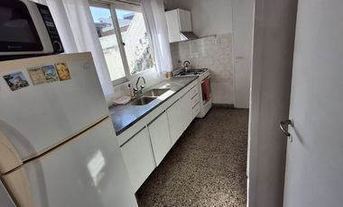 VENTA CASA (DOS PROPIEDADES INDIVIDUALES ) B. ROCA