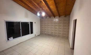 Casa en Alquiler en Barrio Privado Prima Terra