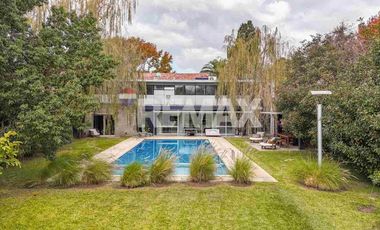 CASA A LA VENTA ZONA TRIANGULO DON TORCUATO
