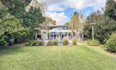 CASA A LA VENTA ZONA TRIANGULO DON TORCUATO