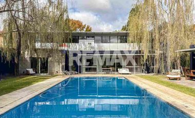 CASA A LA VENTA ZONA TRIANGULO DON TORCUATO