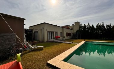 CASA BARRIO CRDO LAGUNA AZUL APTO CREDITO AMOBLADA