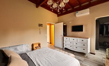 CASA BARRIO CRDO LAGUNA AZUL APTO CREDITO AMOBLADA