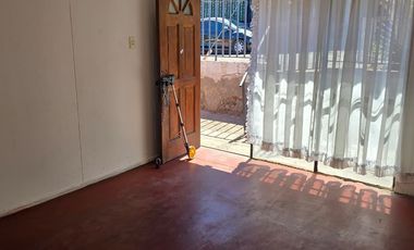 CASA ESQUINA EN SECTOR SUR EN IQUIQUE