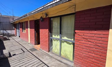 CASA ESQUINA EN SECTOR SUR EN IQUIQUE
