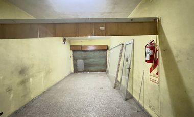 VENTA GALPON BURZACO + 2 LOCALES AL FRENTE