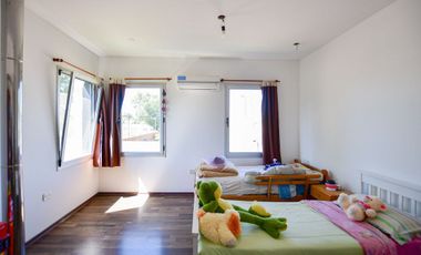 Venta Casa Tres Dormitorios Parque Sicardi