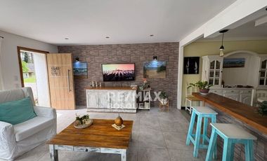 ALQUILER  ANUAL CASA PINAMAR
