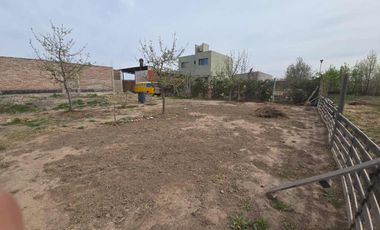 VENTA LOTE CON AVANCES DE OBRA EN LA CLEMENTINA