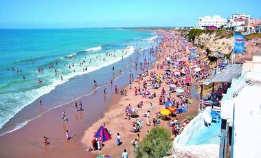 VENTA COMPLEJO TURISTICO EN LAS GRUTAS - AMOBLADO