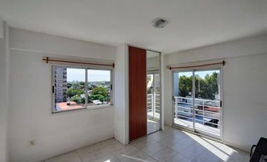 OFICINA CON BAULERA APTO PROFESIONAL EN CASEROS
