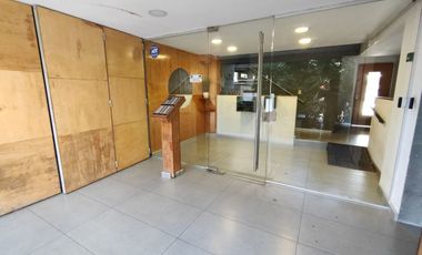 OFICINA CON BAULERA APTO PROFESIONAL EN CASEROS