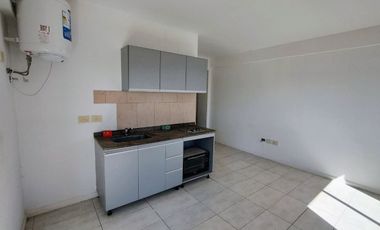 OFICINA CON BAULERA APTO PROFESIONAL EN CASEROS
