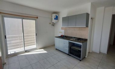 OFICINA CON BAULERA APTO PROFESIONAL EN CASEROS