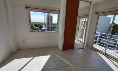 OFICINA CON BAULERA APTO PROFESIONAL EN CASEROS