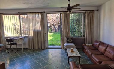 CASA 5 AMBIENTES EN VENTA BANFIELD APTA CREDITO