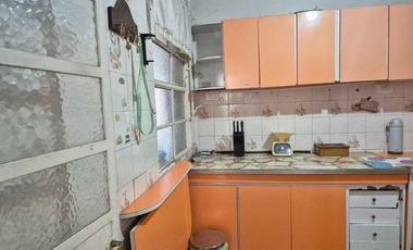 CASA 5 AMBIENTES EN VENTA BANFIELD APTA CREDITO