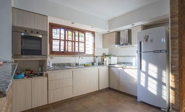 Hermosa casa de 3 dormitorios en Ricardone