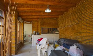 Hermosa casa de 3 dormitorios en Ricardone