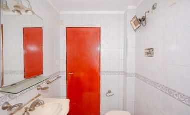Venta Ph 4 ambientes patio cochera Villa Lynch