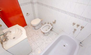 Venta Ph 4 ambientes patio cochera Villa Lynch