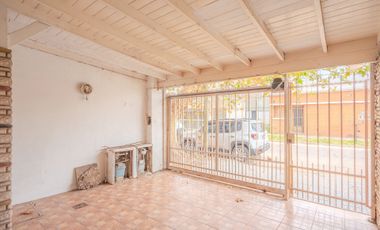 Venta Ph 4 ambientes patio cochera Villa Lynch