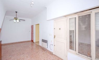 Venta Ph 4 ambientes patio cochera Villa Lynch