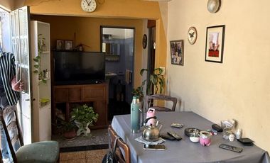 VENTA PH 3 AMBIENTES C/PATIO CASEROS-APTO CREDITO