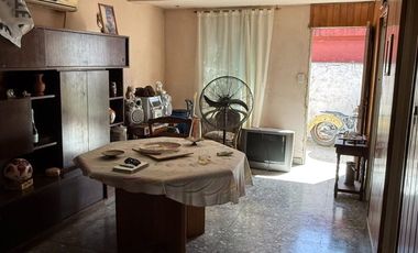 VENTA PH 3 AMBIENTES C/PATIO CASEROS-APTO CREDITO