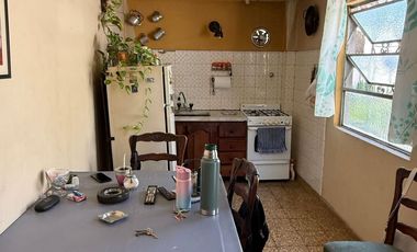 VENTA PH 3 AMBIENTES C/PATIO CASEROS-APTO CREDITO