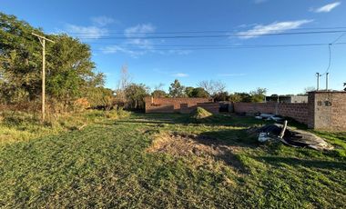 Terreno en Don Bosco 710 - Colonia Barón