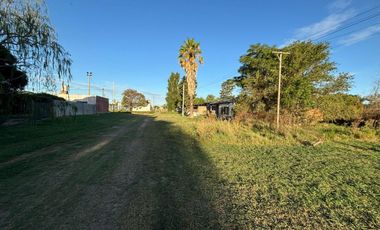 Terreno en Don Bosco 710 - Colonia Barón