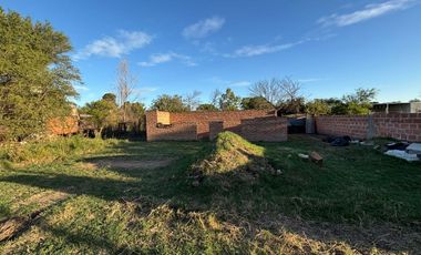 Terreno en Don Bosco 710 - Colonia Barón