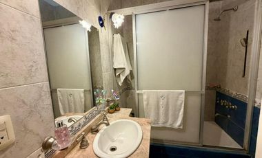 VENTA CASA DE ALTOS EN EL CENTRO DE LA CIUDAD