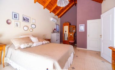 VENTA CASA DE ESTILO  CORAZON DE PATAGONIA UNICA