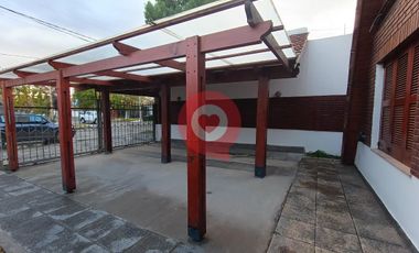 Casa Amueblada en Alquiler en Neuquén Capital