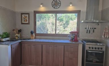 Venta Casa Country El Jaguel 3 ambientes 2 baños 3 habitaciones escritorio parrilla golf pileta sum