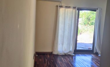 Venta Casa Country El Jaguel 3 ambientes 2 baños 3 habitaciones escritorio parrilla golf pileta sum