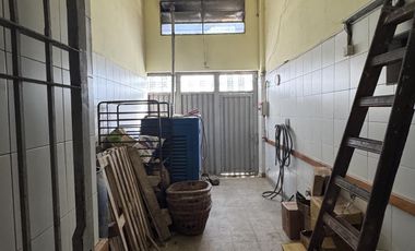 Local en Burzaco