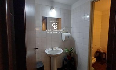 Amplio inmueble apto oficinas/empresas/consultorios