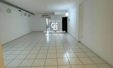 Amplio inmueble apto oficinas/empresas/consultorios