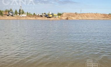 Terreno en Funes Lakes