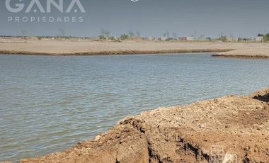 Terreno en Funes Lakes