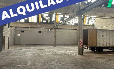 Depósito de 698 m2 cubiertos en Florida